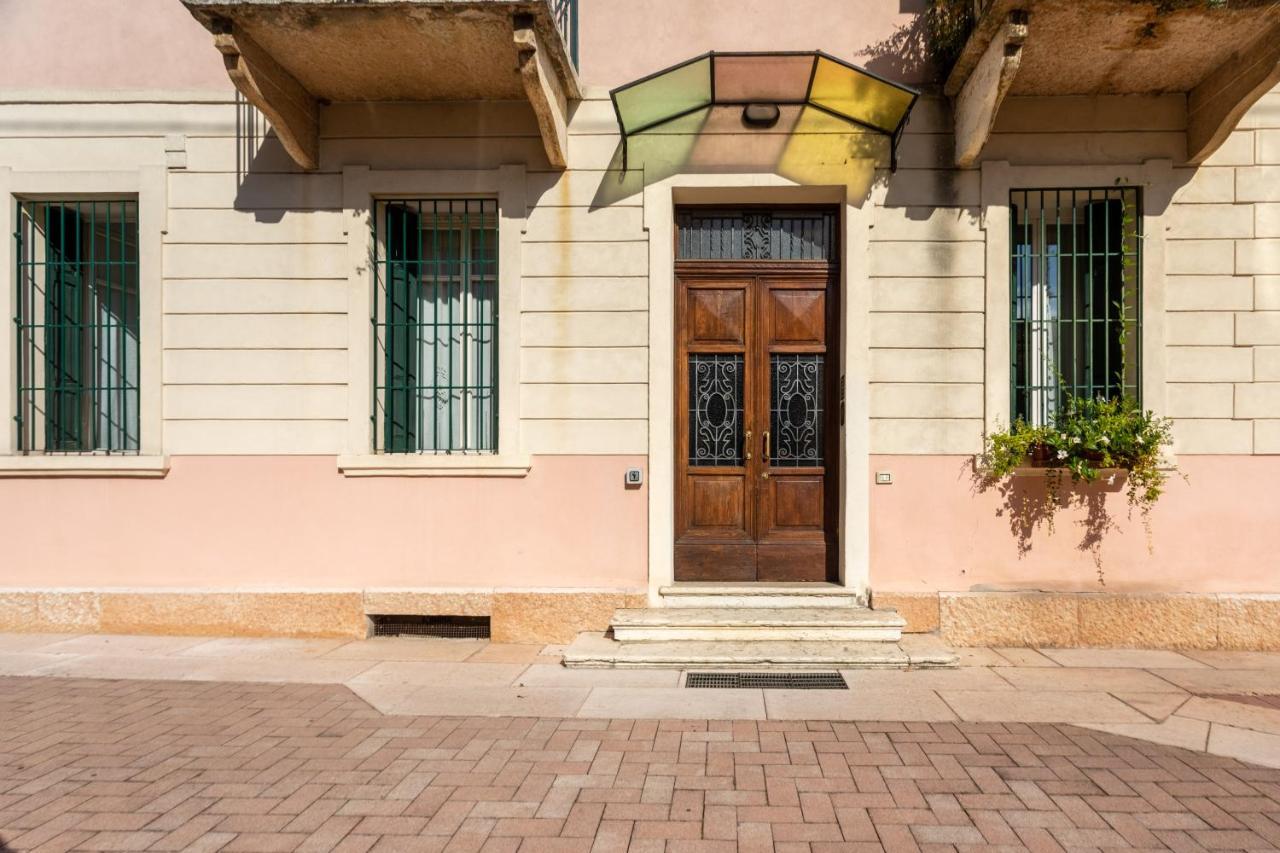 Residenza San Leonardo City Center Free Parking Βερόνα Εξωτερικό φωτογραφία